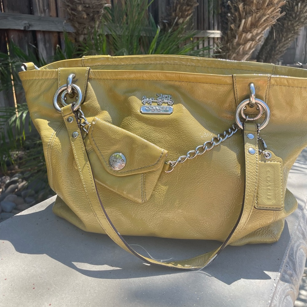 Coach handbag